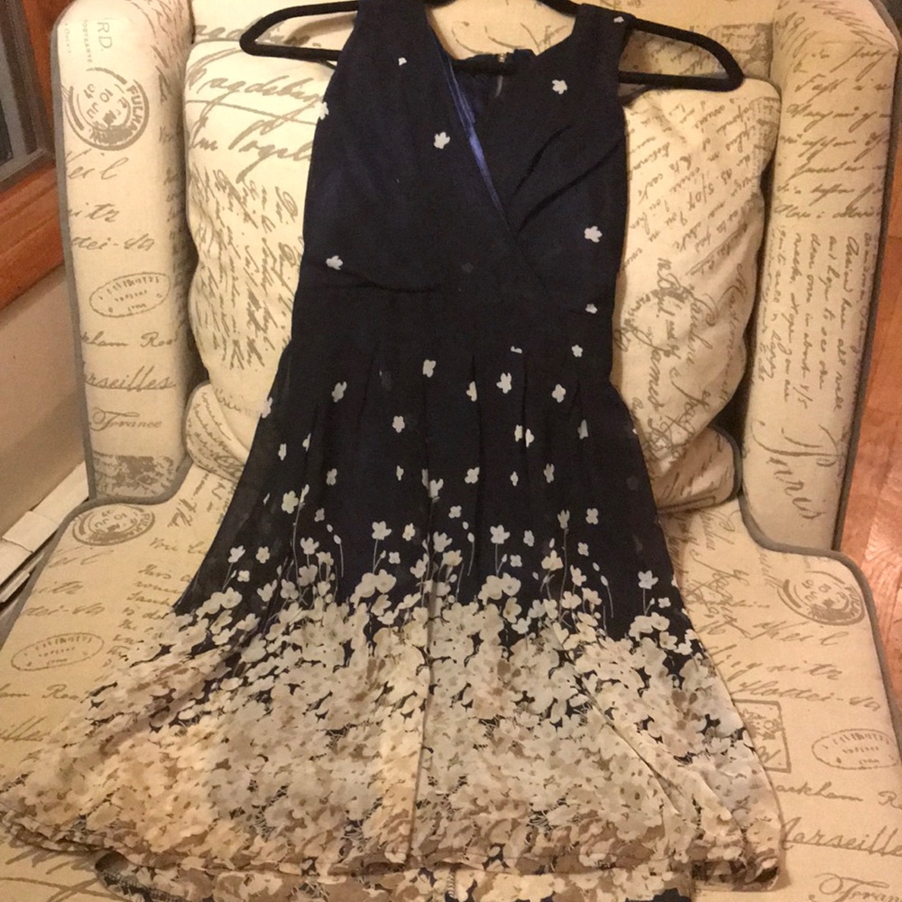 Summer dress perfect for an event or a date night